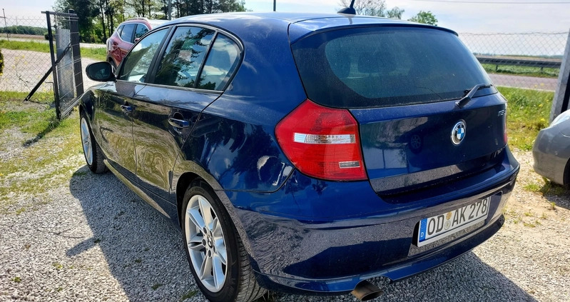BMW Seria 1 cena 16900 przebieg: 209950, rok produkcji 2010 z Chełmno małe 16